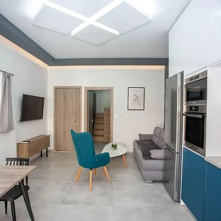 Apartment μ1ke5 Corner *